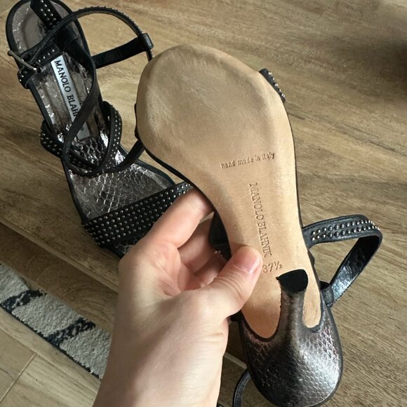 Manolo Blahniks Size 7.5 - Picture 3 of 3